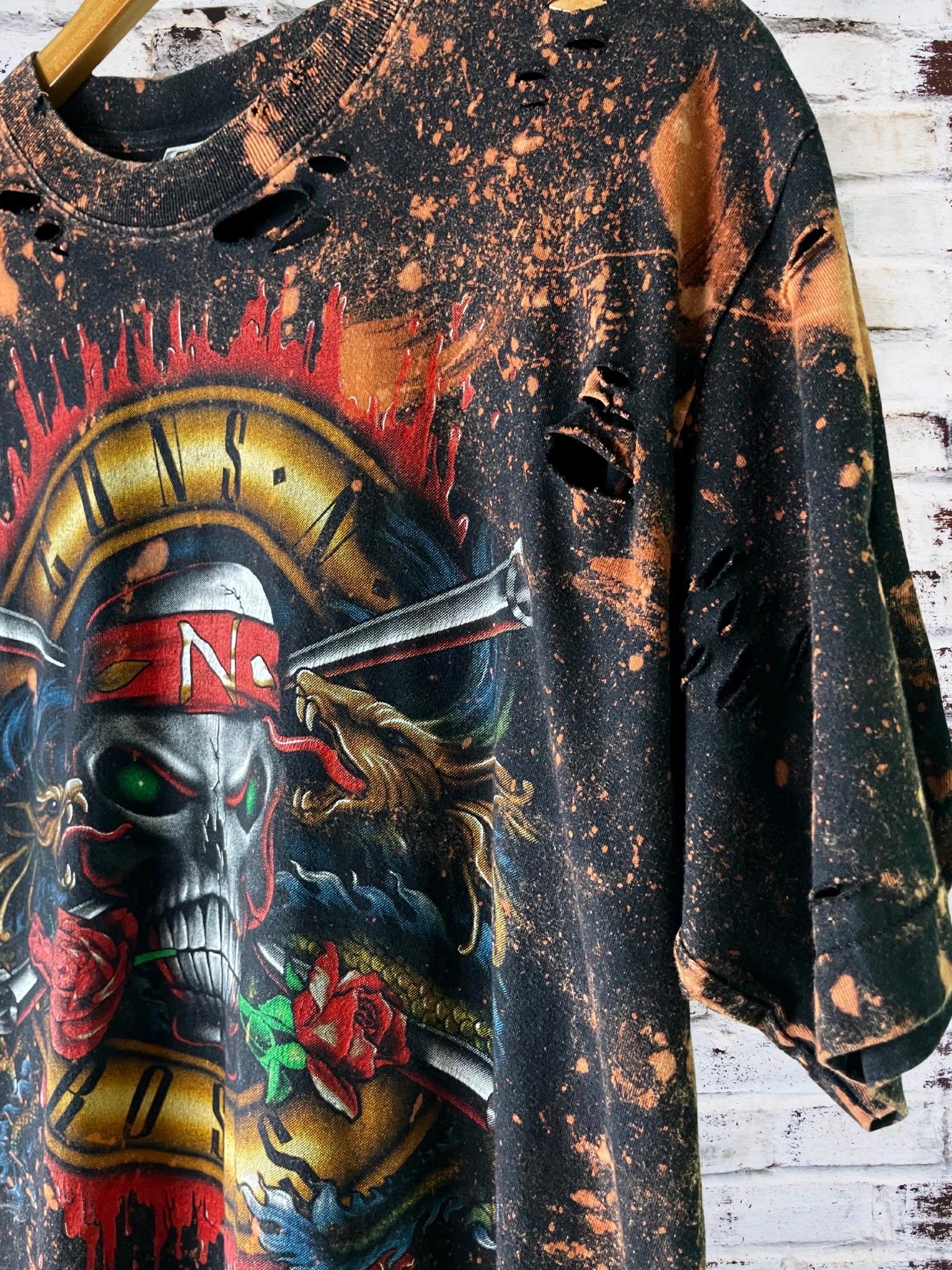 Guns N Roses Skull Logo Distressed Band Shirt