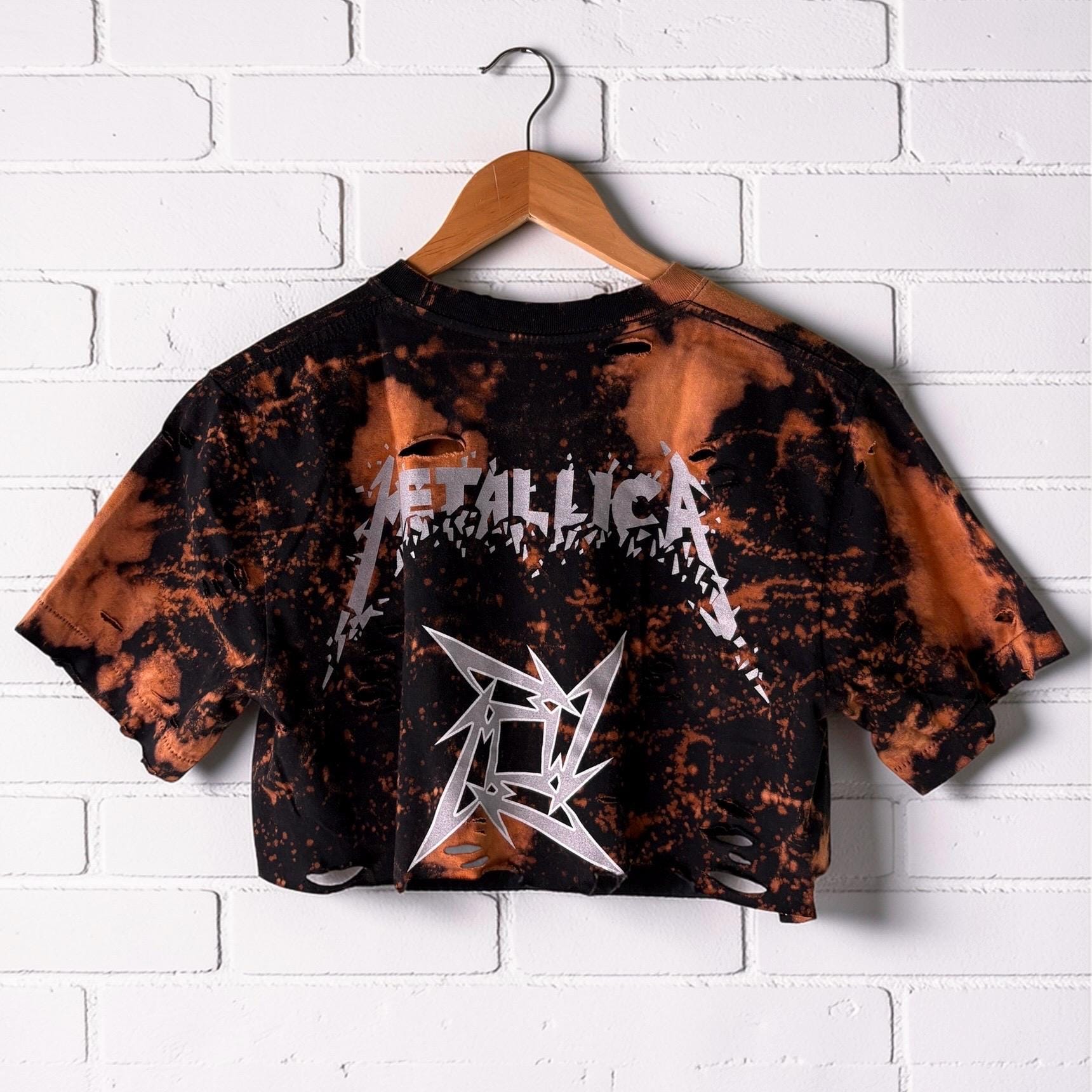 Metallica Bleached Shredded cropped Band Shirt