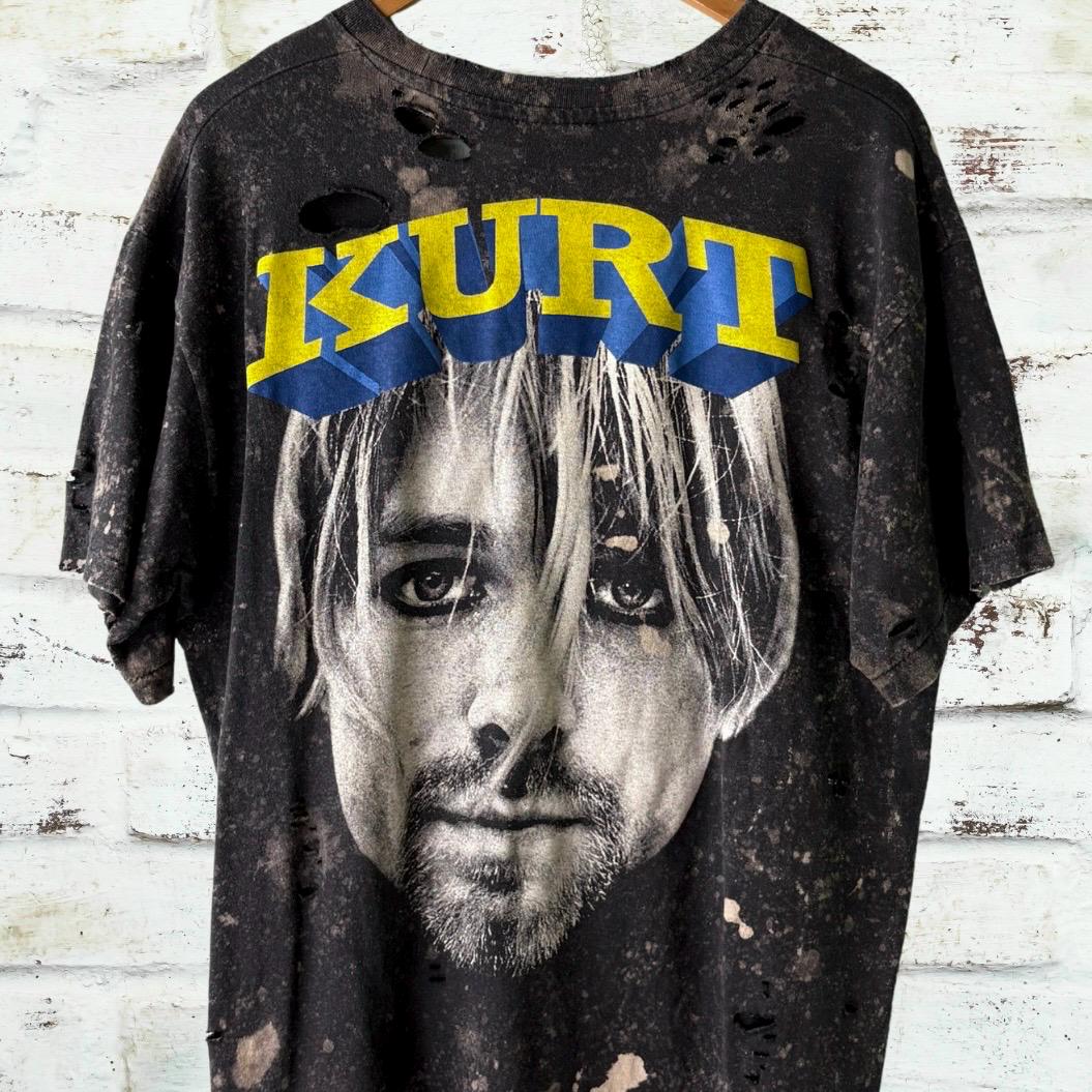 Kurt Cobain Thrashed Bleached Tee