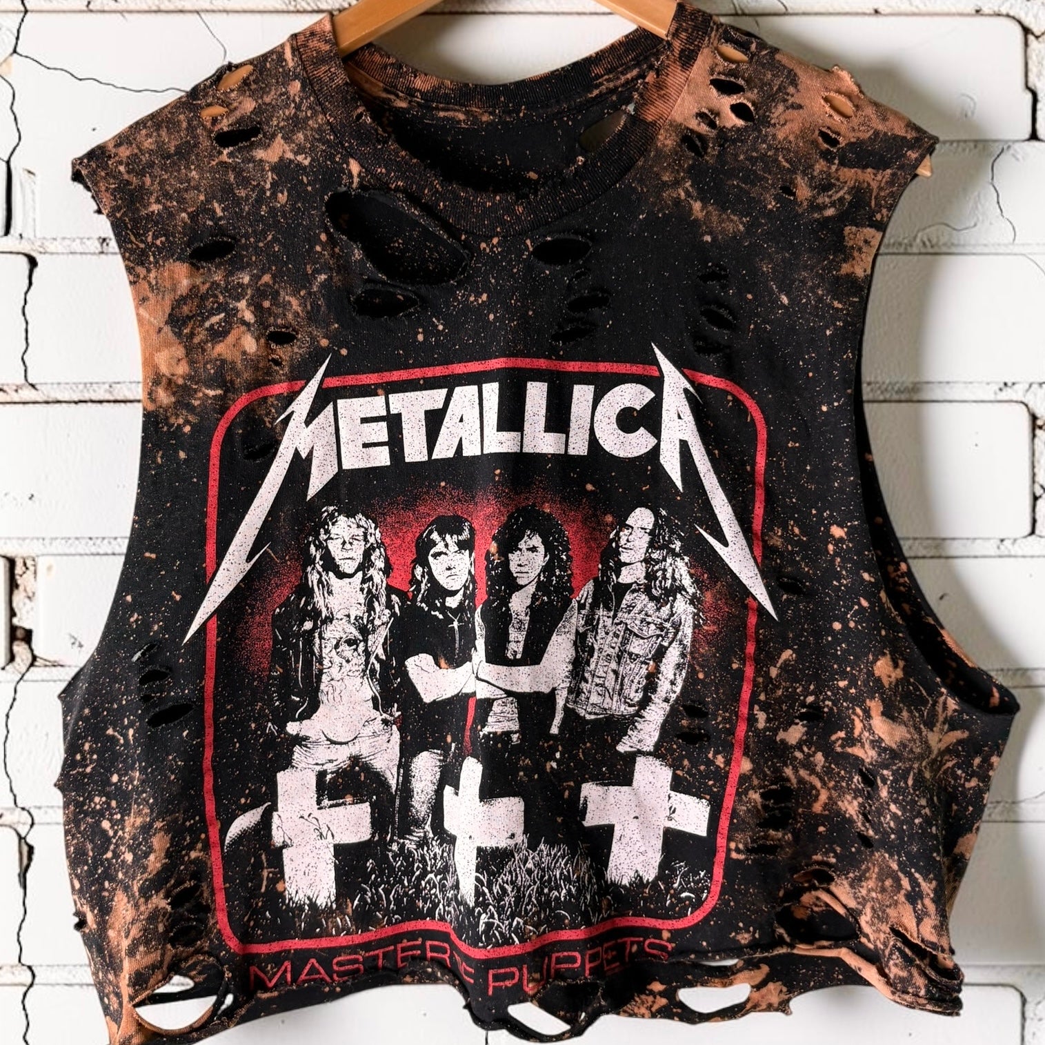 Metallica - Master Of Puppets Bleached Distressed Tee