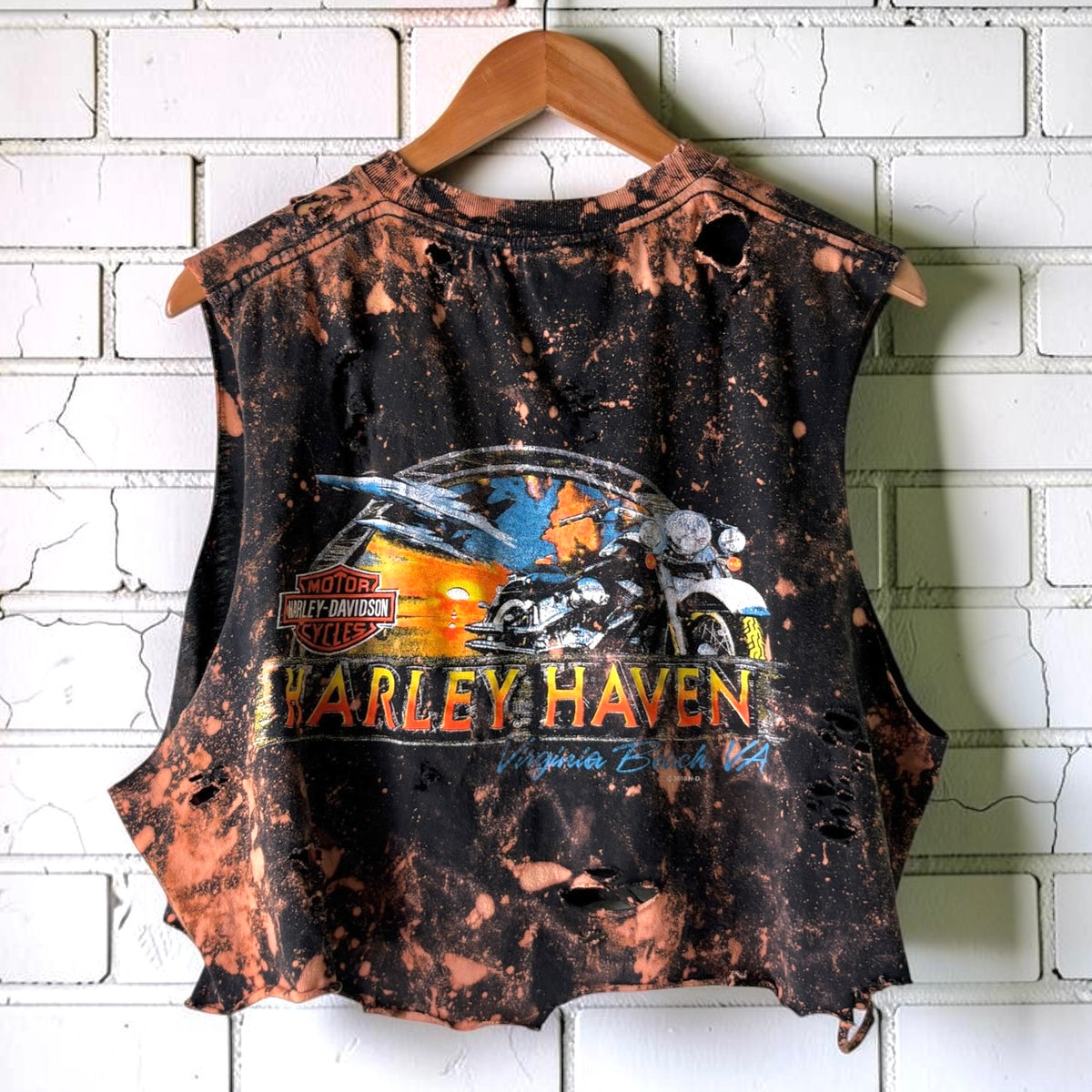 Harley Davidson Virginia Beach Bleached Distressed Cropped Tee