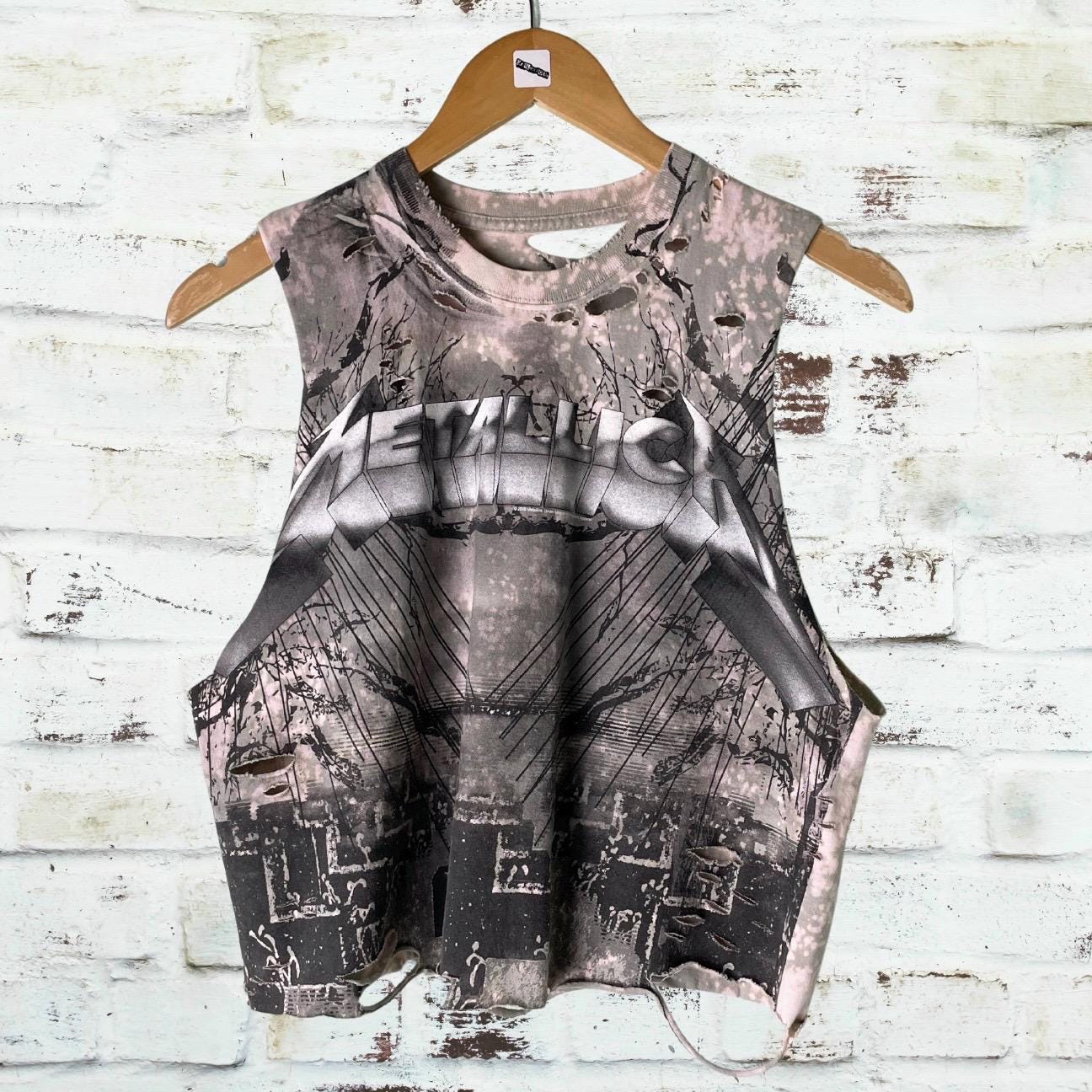 Metallica - Master Of Puppets Bleached Shredded Band Tee