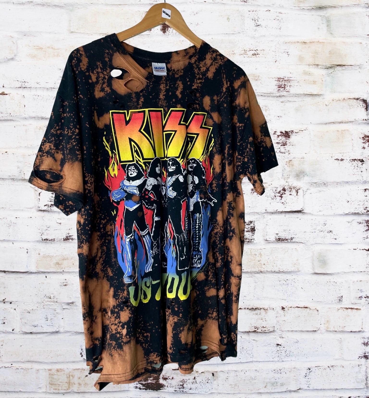 Kiss Bleached Distressed Band Shirt