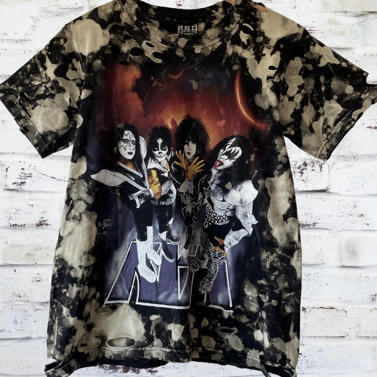Kiss bleached distressed Band Shirt