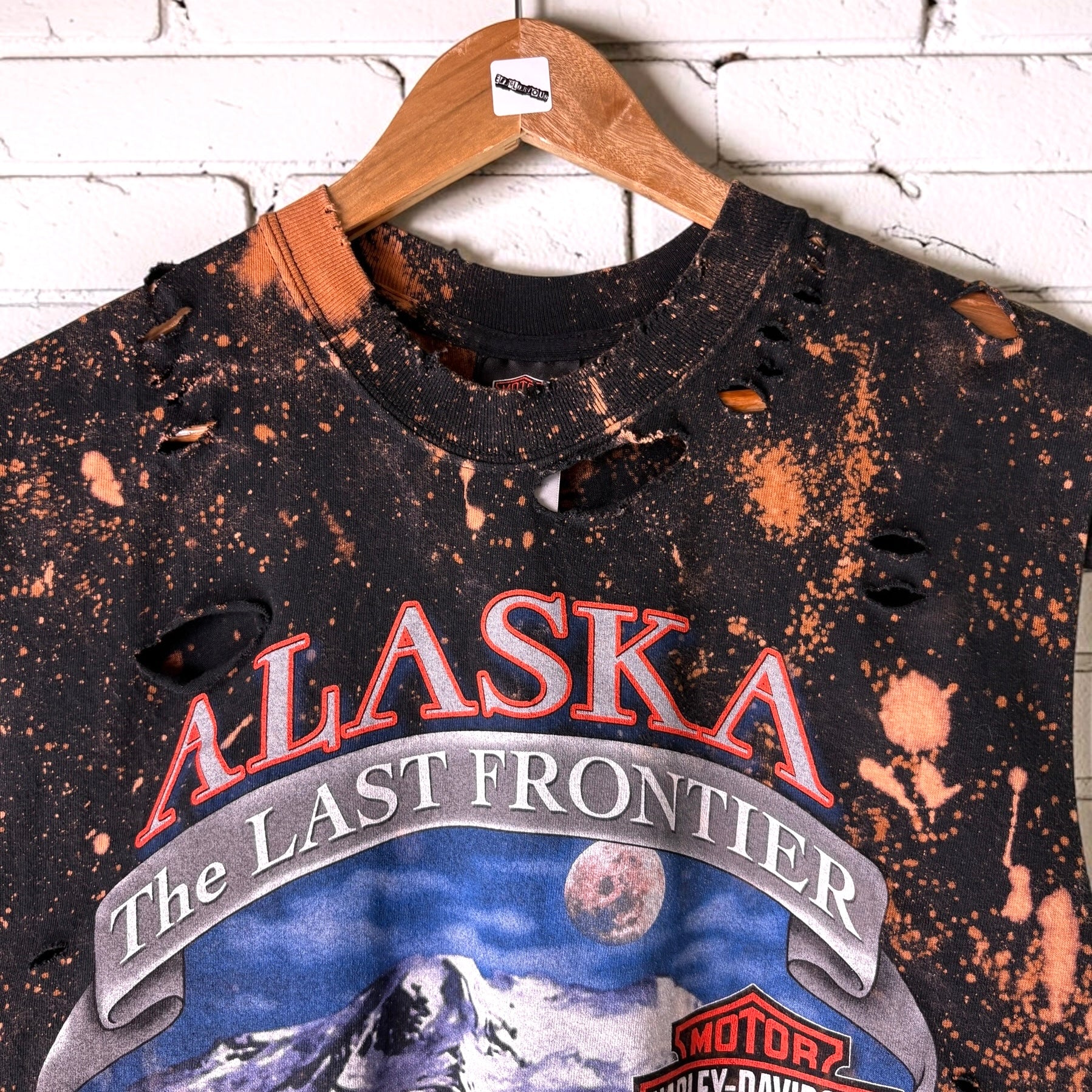 Harley Davidson Alaska Bleached Distressed Cropped T-shirt