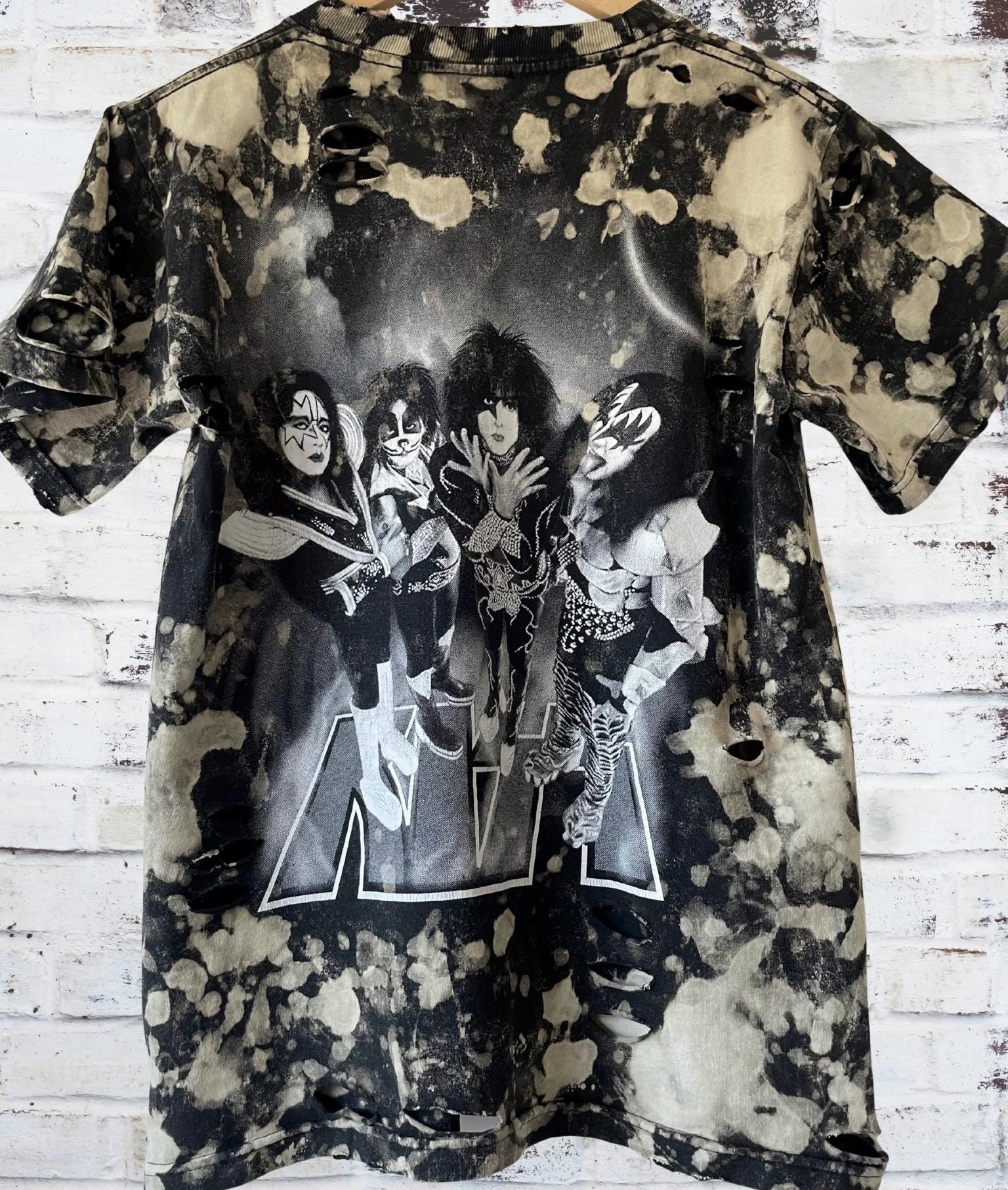 Kiss bleached distressed Band Shirt