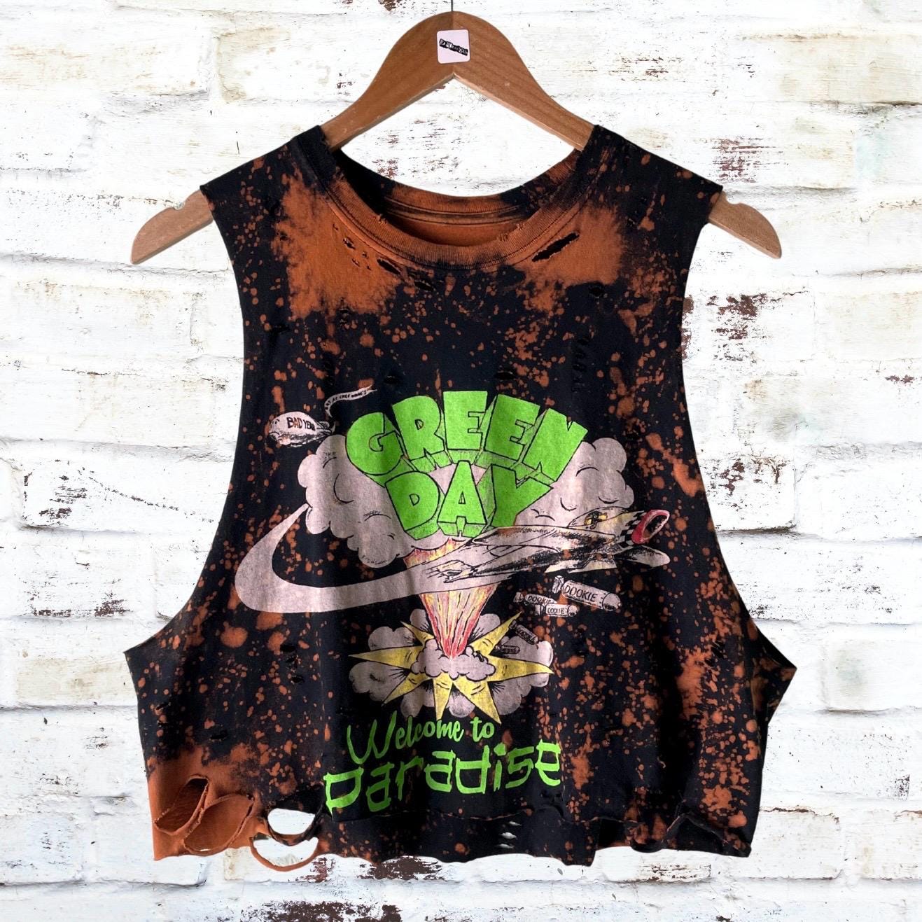 Green Day Welcome To Paradise Cropped Tee