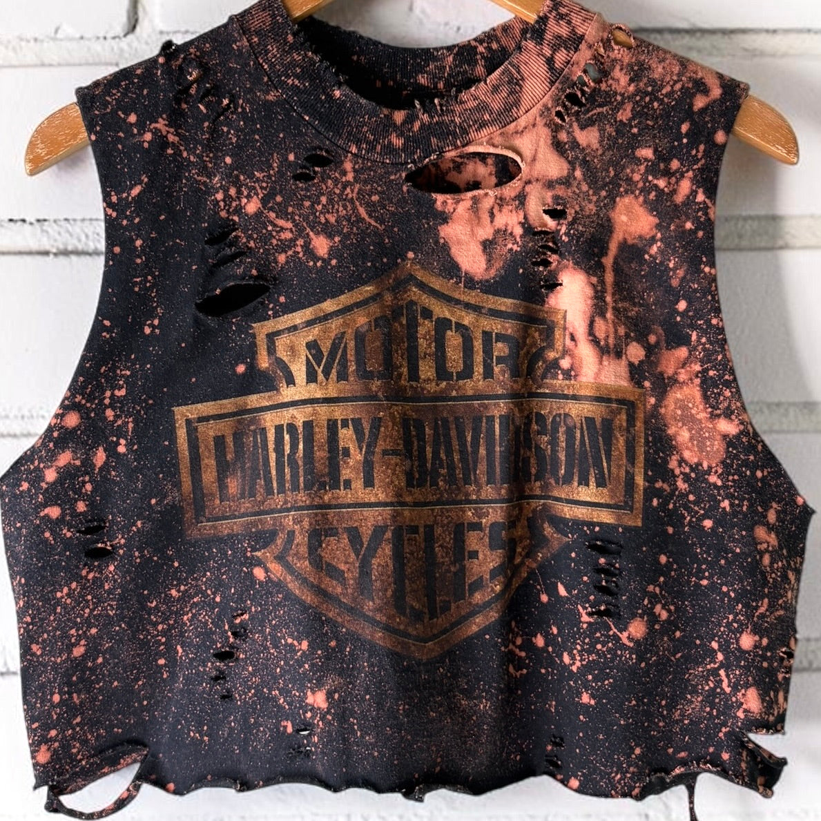 Harley Davidson Iowa Bleached Classic Logo Cropped Tee