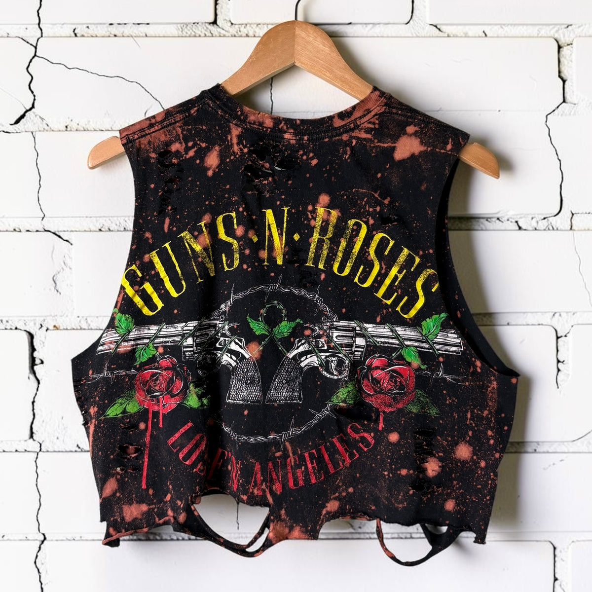 Guns n roses cropped bleached shredded tee