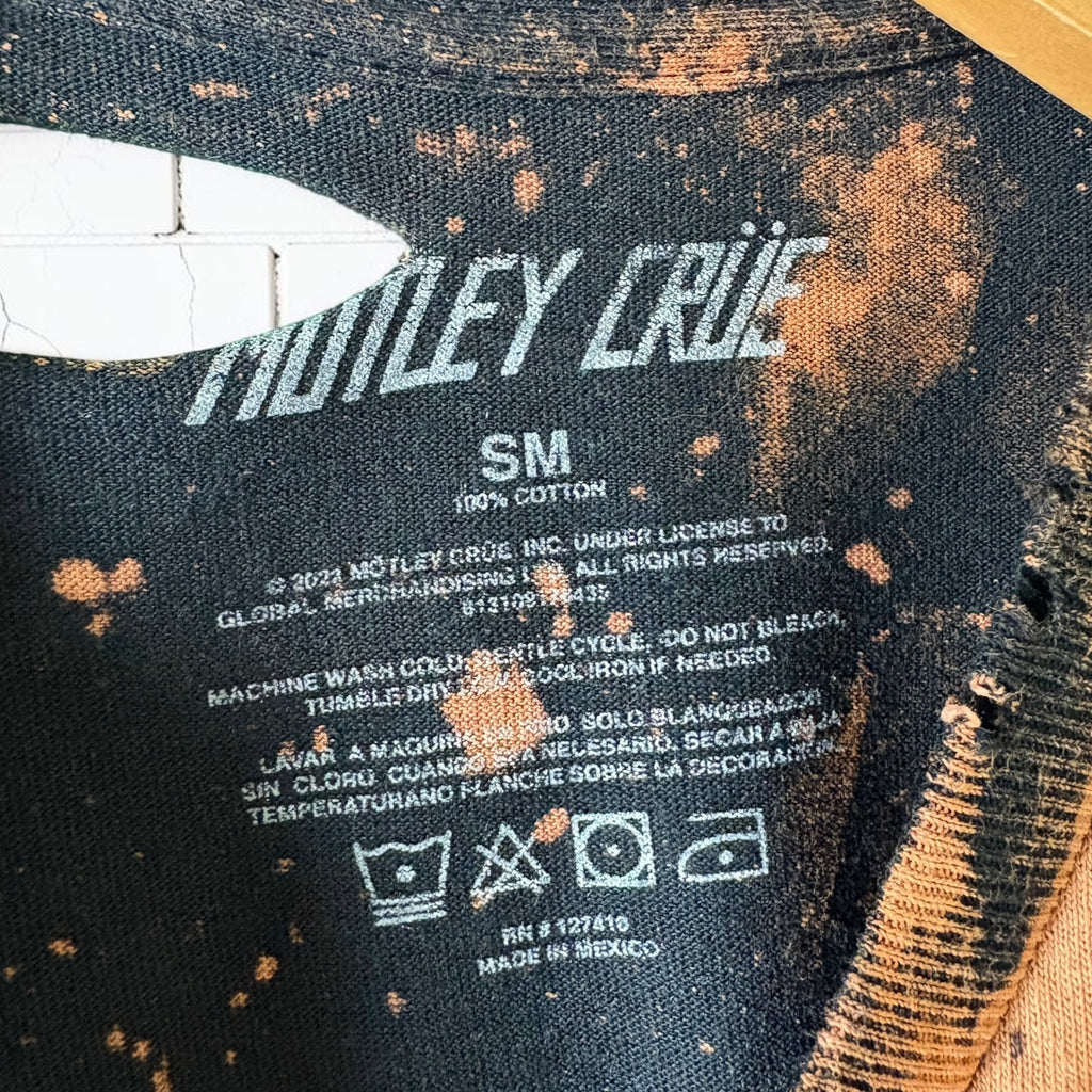 Motley Crue Girls Girls Girls Distressed Tee
