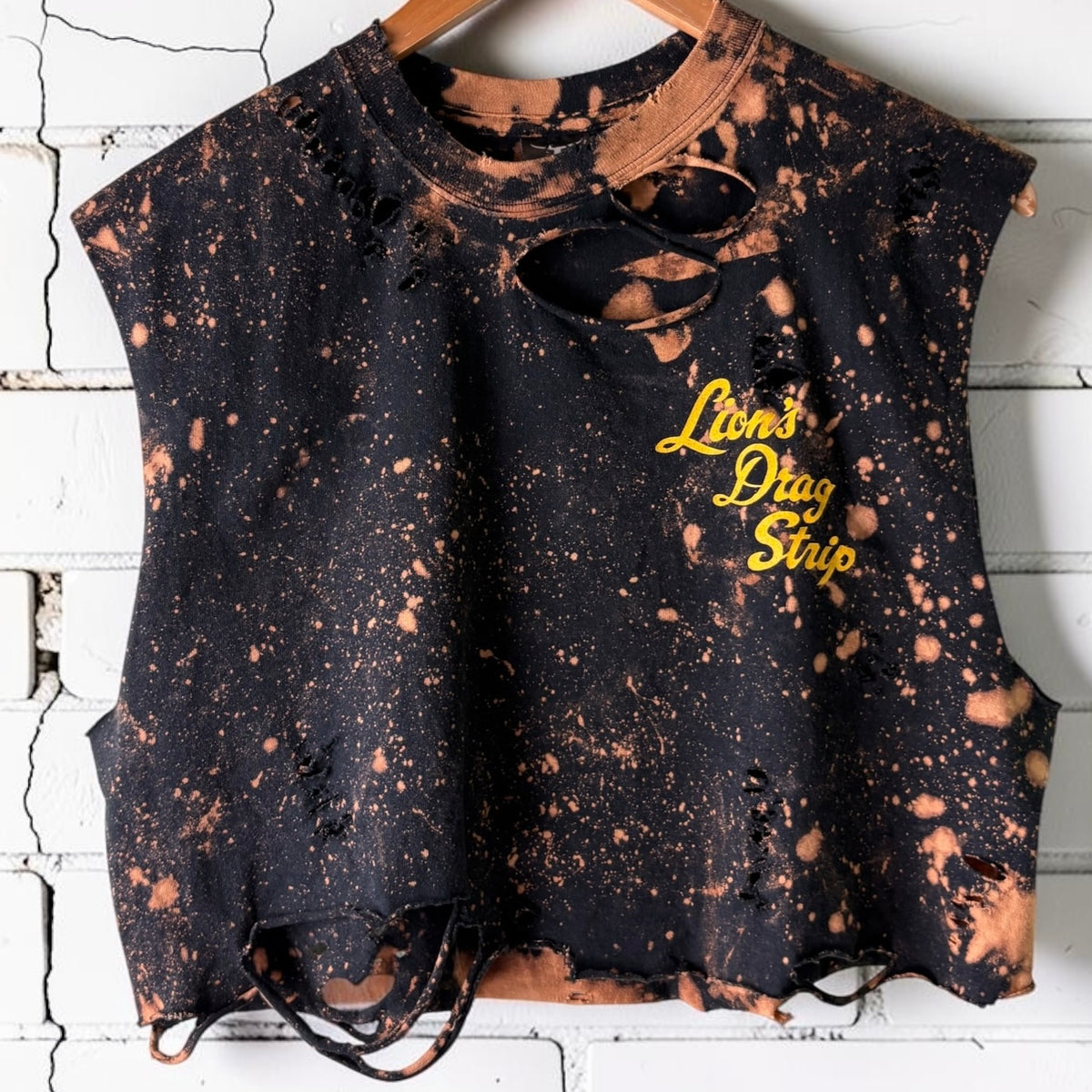 Lions Drag Strip cut off Bleached Distressed Graphic T-shirt