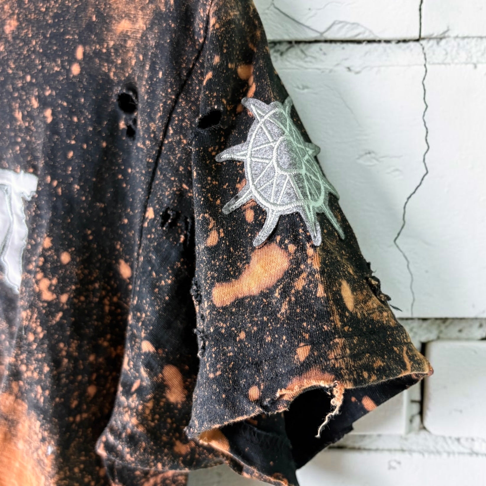 Slipknot Bleached Distressed cropped Band Tee