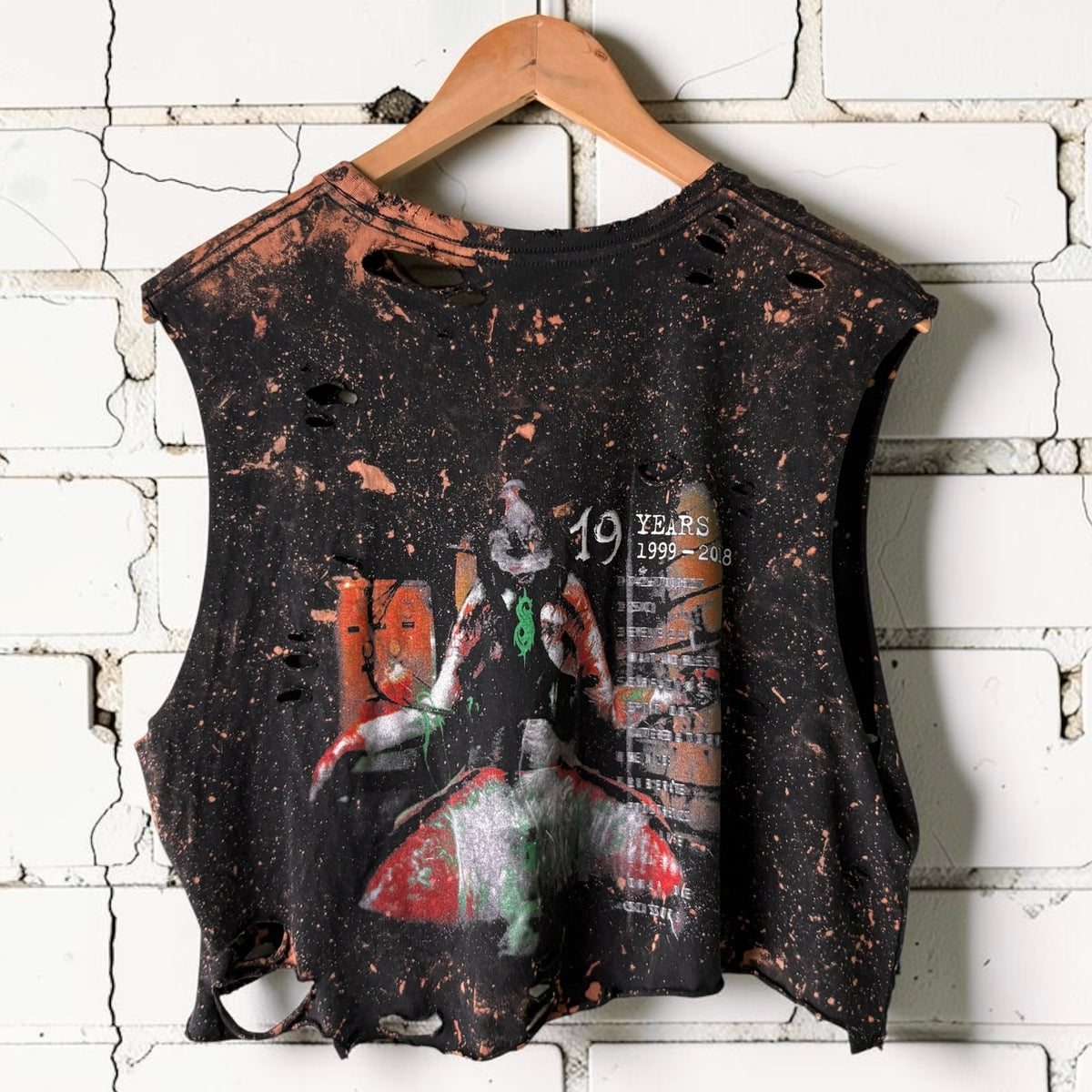 Slipknot Bleached Distressed cropped sleeveless Band Tee
