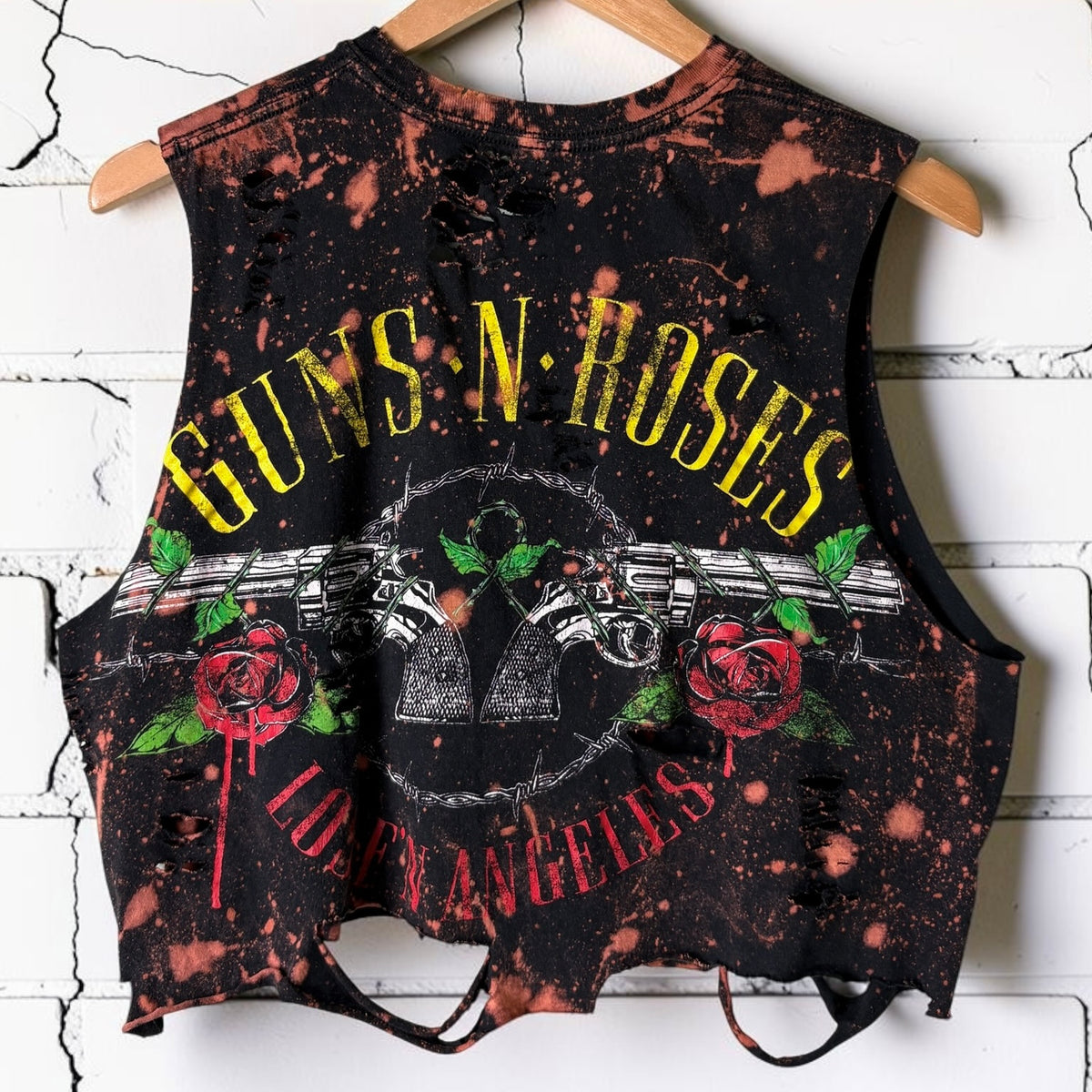 Guns n roses cropped bleached shredded tee