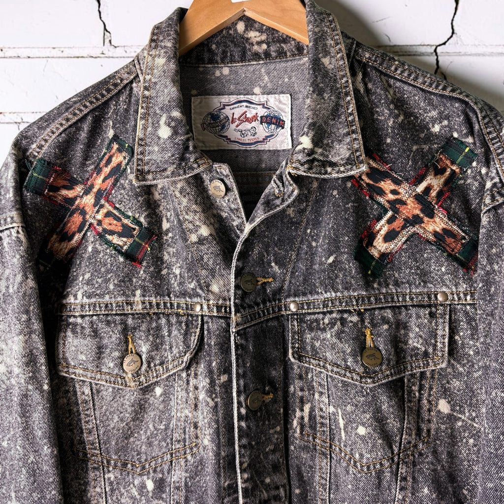 THREAD KENNEDYS - Custom Punk Rock Patch Denim Jacket - Acid Wash Jean Jacket