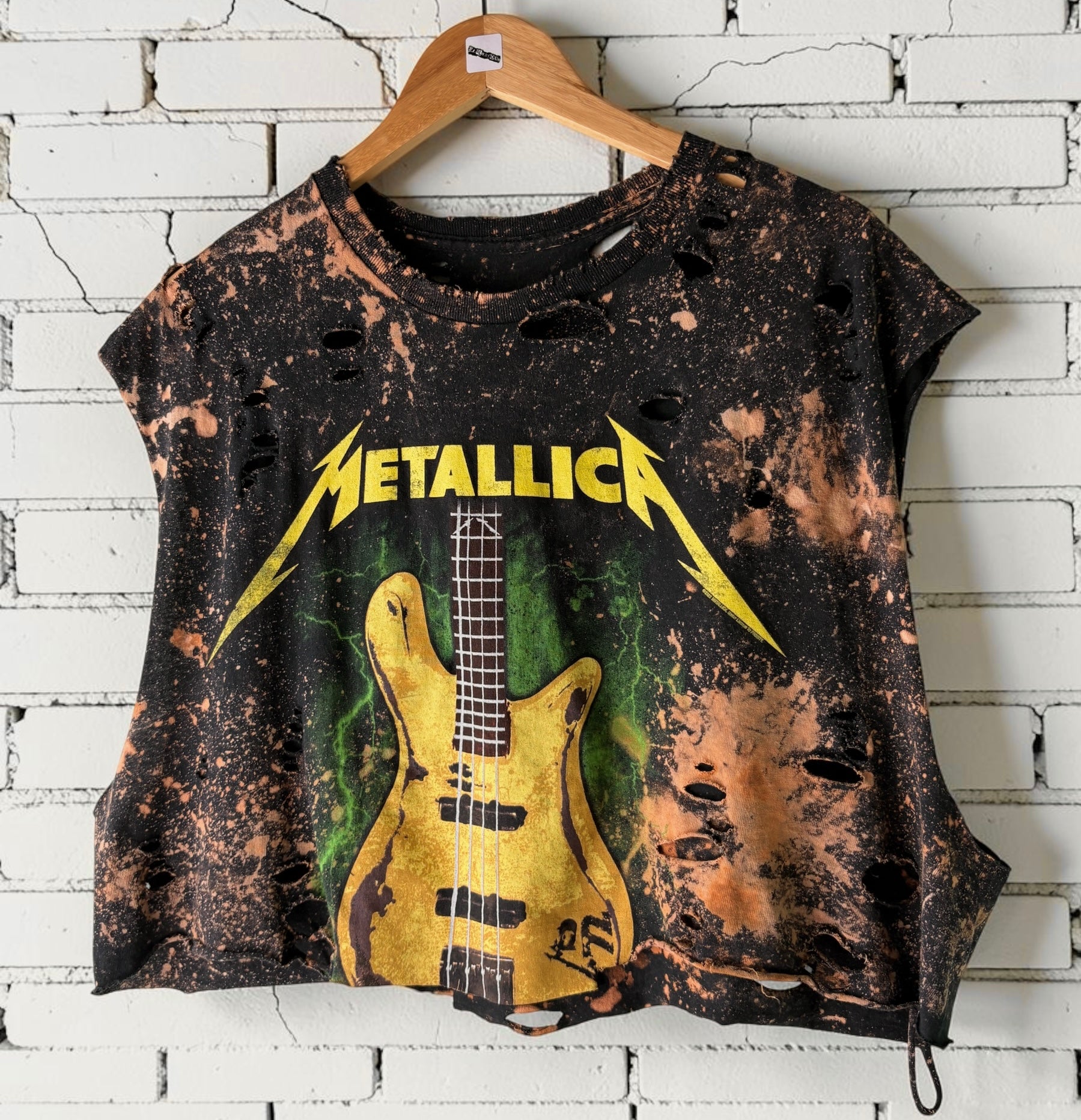 Metallica Bleached Distressed Cropped Tee