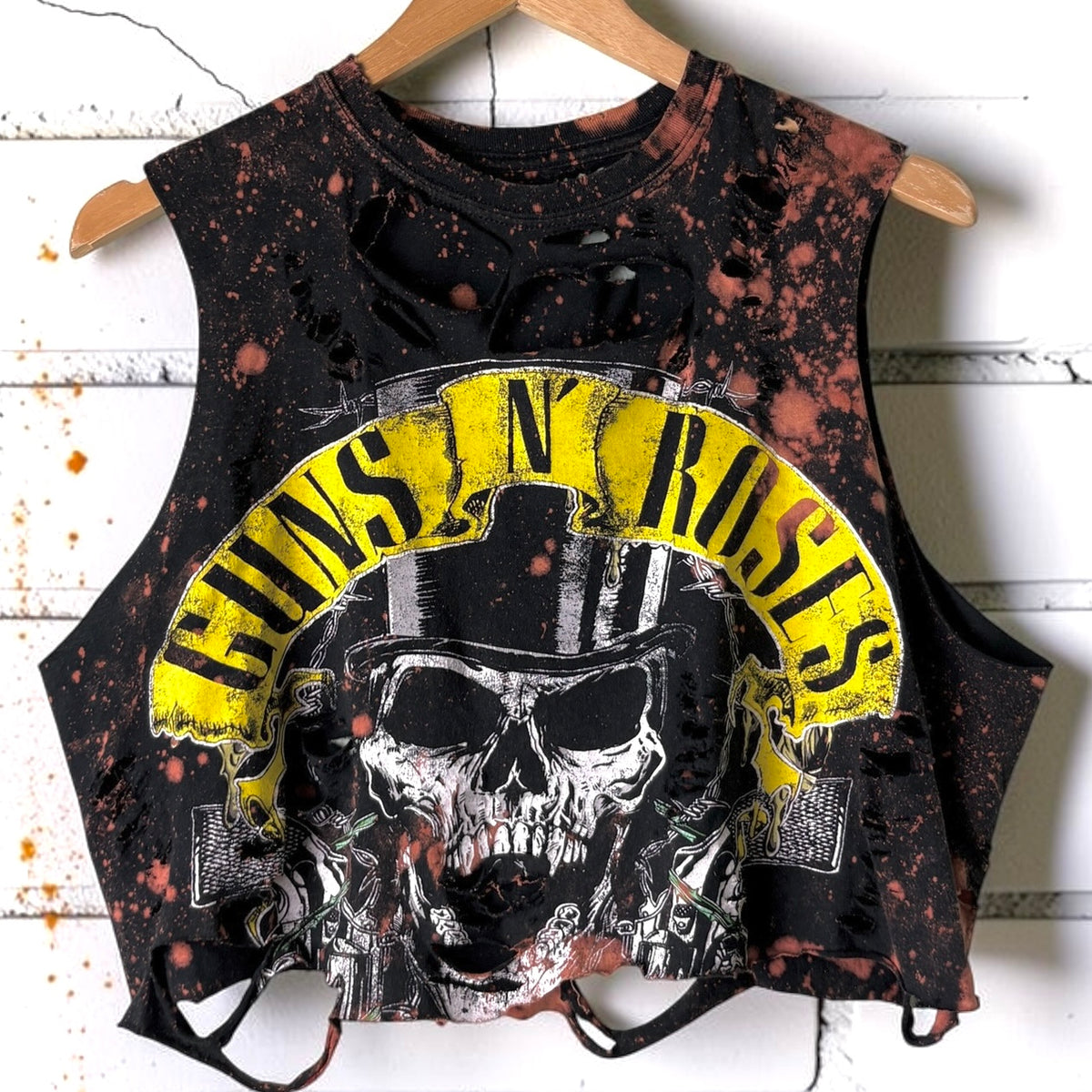 Guns n roses cropped bleached shredded tee