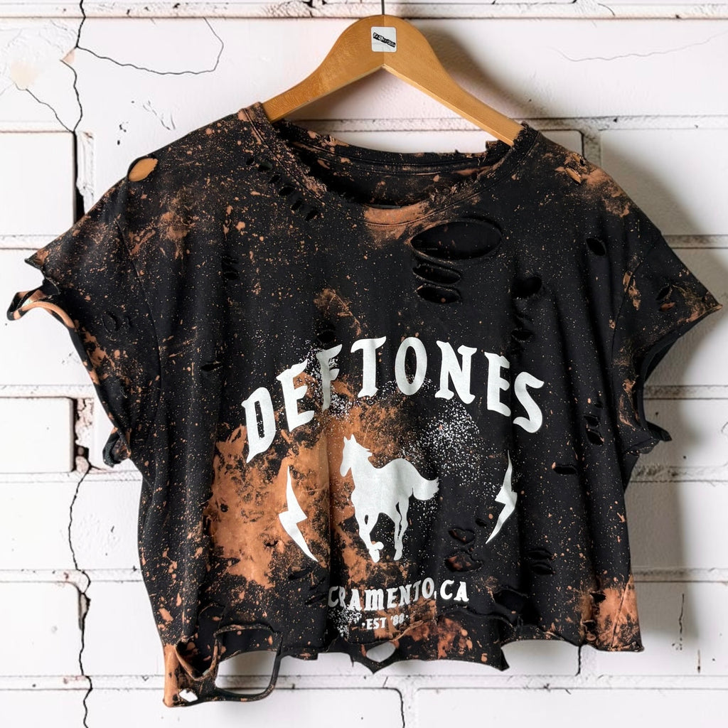 Deftones - Bleached Distressed cropped Band Tee