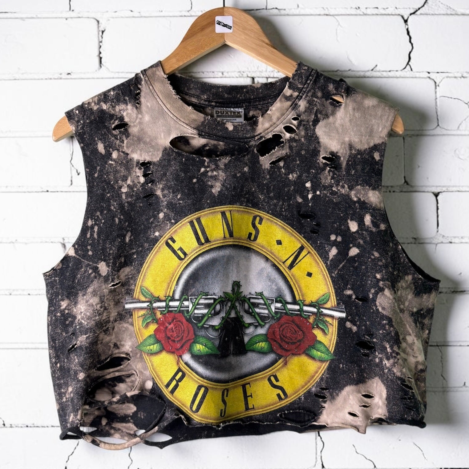 Guns N Roses Distressed Classic Logo Tee