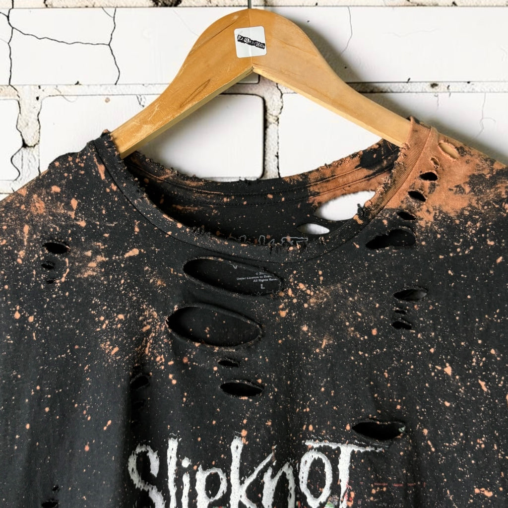 Slipknot Bleached Distressed cropped sleeveless Band Tee