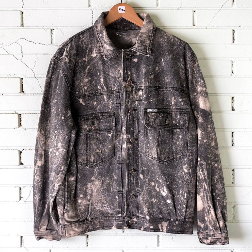 DIY OR DYE - Custom Bleach-Dyed Black Denim Trucker Jacket
