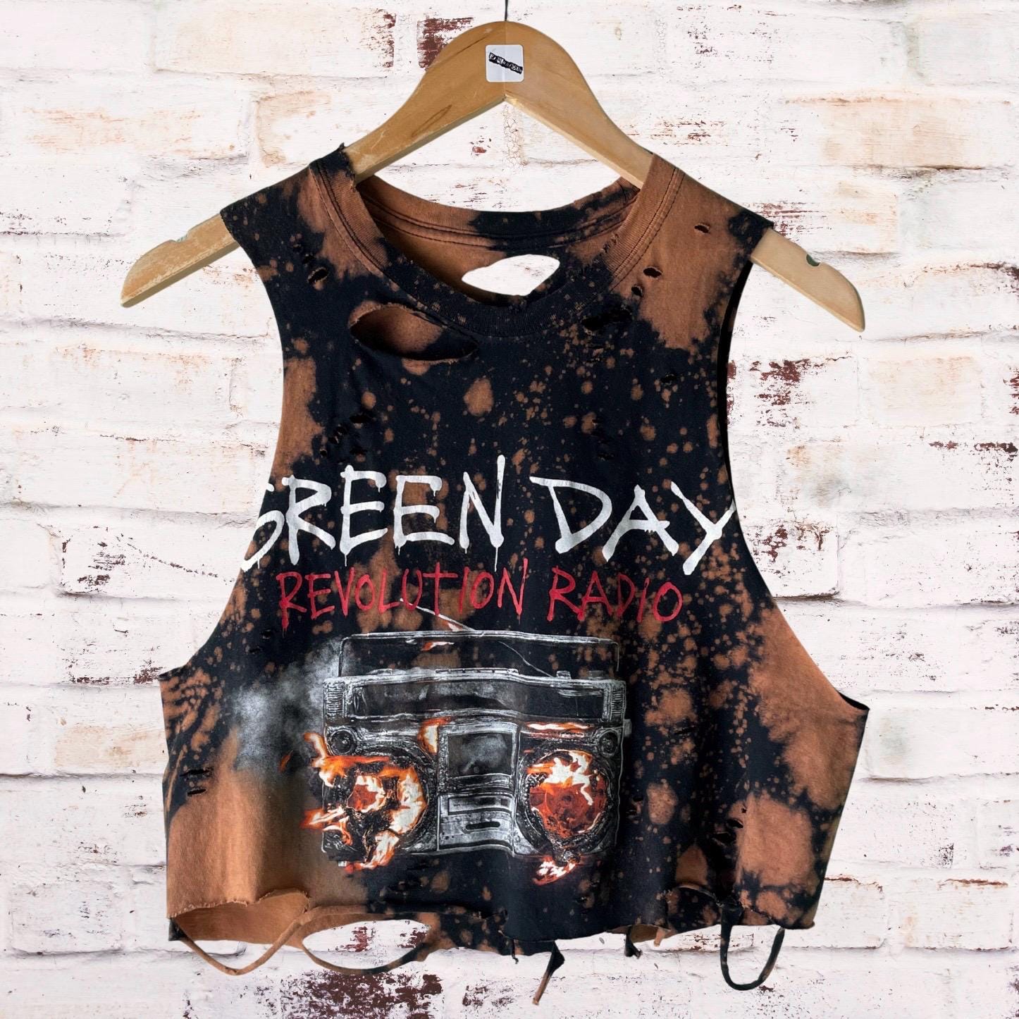 Green Day Revolution Radio Distressed Tee