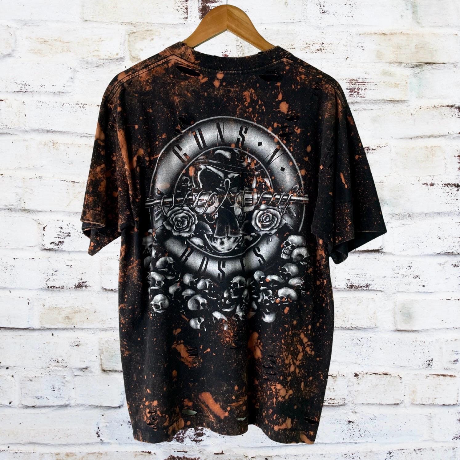 Guns N Roses Skull Logo Distressed Band Shirt