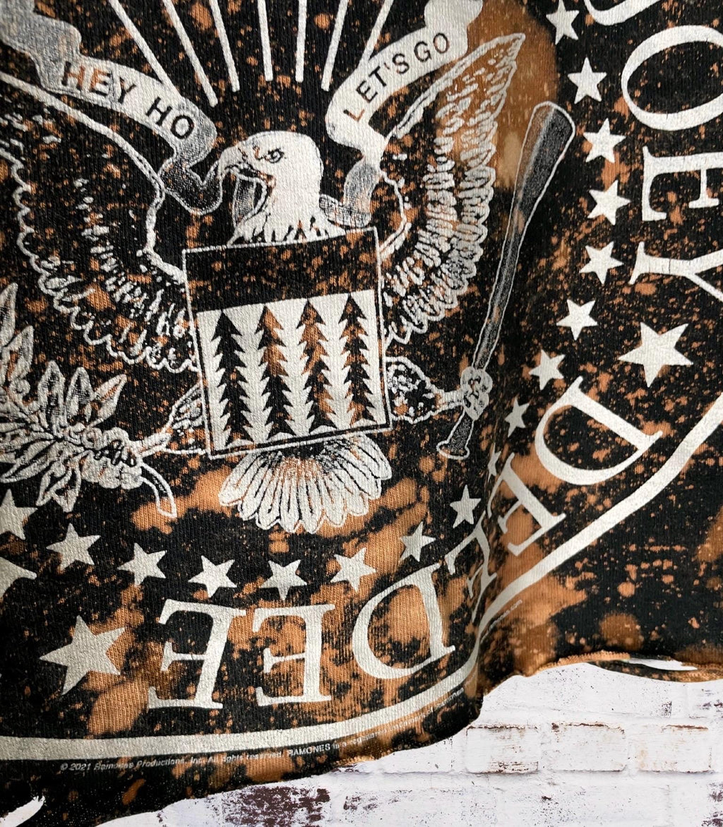 Ramones Classic Logo Bleached Shredded Band Tee