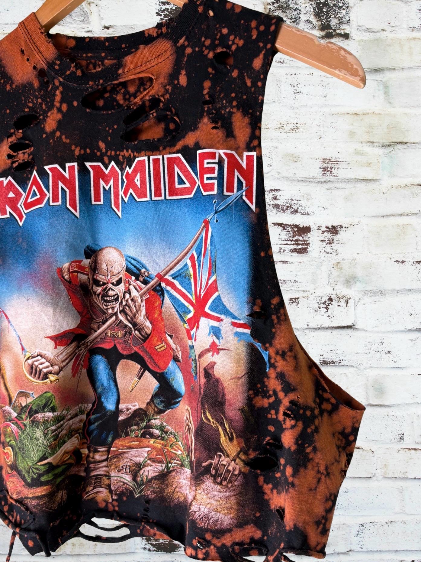Iron Maiden - The Trooper Cropped Tee
